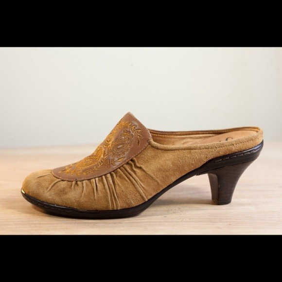 SOFFT Mustard mules slip on clog sz 9W - Picture 2 of 5